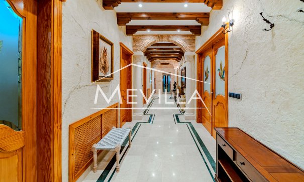 Перепродажа - Вилла - Ориуэла Коста - Campoamor