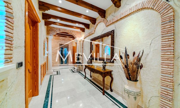 Перепродажа - Вилла - Ориуэла Коста - Campoamor