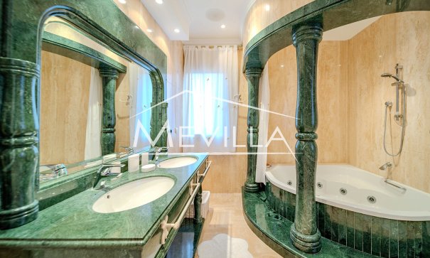 Перепродажа - Вилла - Ориуэла Коста - Campoamor