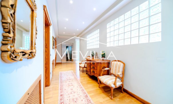 Перепродажа - Вилла - Ориуэла Коста - Campoamor