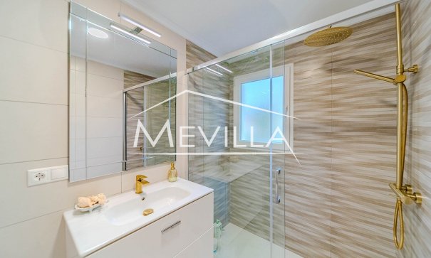 Verkäufe - Villa - Orihuela Costa - Campoamor