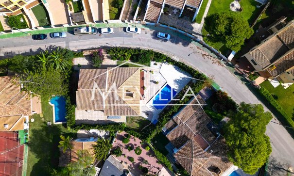 Verkäufe - Villa - Orihuela Costa - Campoamor