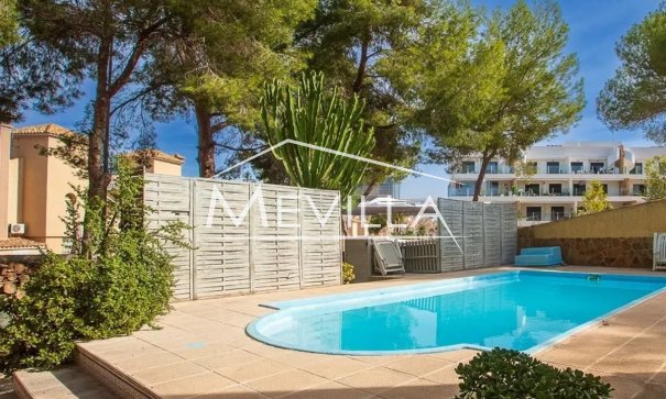 Resales - Villa - Orihuela Costa - Villamartin