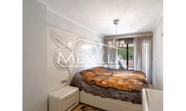 Resales - Flat / Apartment - Orihuela Costa - Campoamor