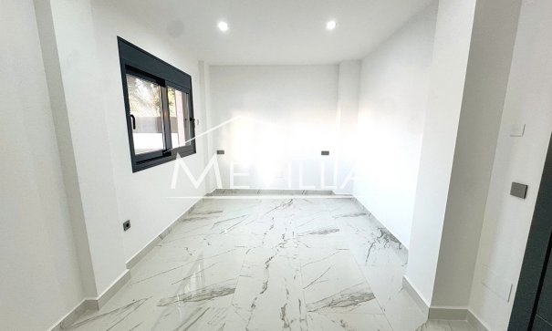 Återförsäljare - Villa - Orihuela Costa - Campoamor