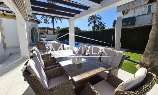 Salg (Resales) - Villa - Orihuela Costa - Cabo Roig