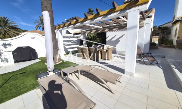 Salg (Resales) - Villa - Orihuela Costa - Cabo Roig