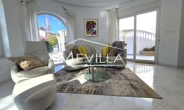 Salg (Resales) - Villa - Orihuela Costa - Cabo Roig