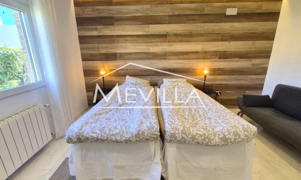 Salg (Resales) - Villa - Orihuela Costa - Cabo Roig