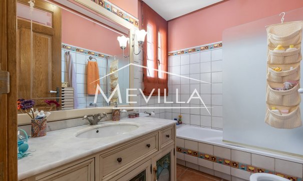 Återförsäljare - Villa - Torrevieja - La Veleta