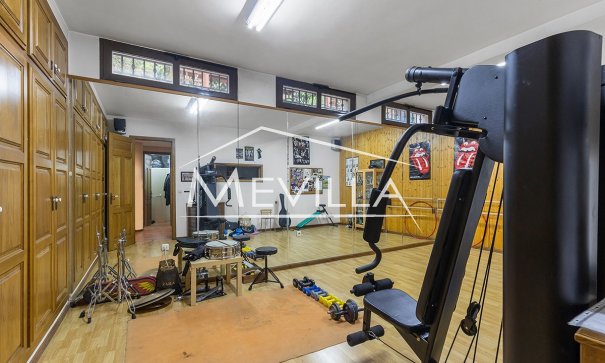 Återförsäljare - Villa - Torrevieja - La Veleta