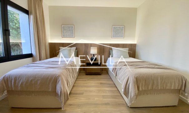 Reventas - Chalet / Villa - Orihuela Costa - Cabo Roig