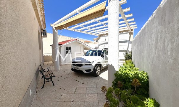 Salg (Resales) - Villa - Orihuela Costa - Playa Flamenca