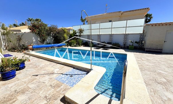 Salg (Resales) - Villa - Orihuela Costa - Playa Flamenca