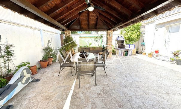 Salg (Resales) - Villa - Orihuela Costa - Playa Flamenca