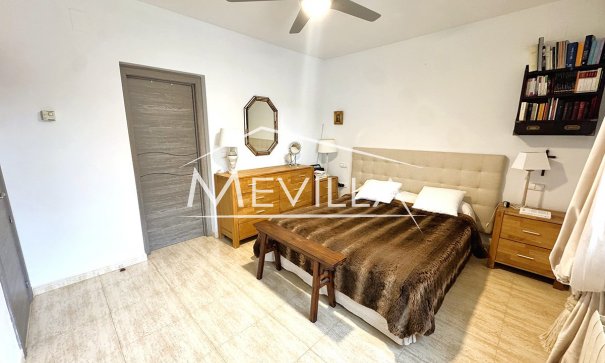 Salg (Resales) - Villa - Orihuela Costa - Playa Flamenca