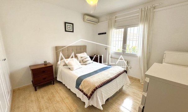 Salg (Resales) - Villa - Orihuela Costa - Playa Flamenca