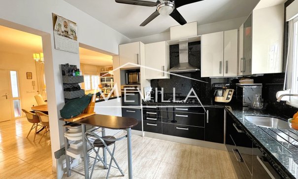 Salg (Resales) - Villa - Orihuela Costa - Playa Flamenca