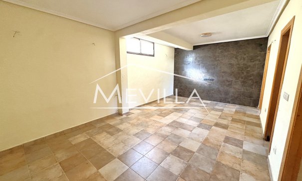 Återförsäljare - Villa - Orihuela Costa - Villamartin