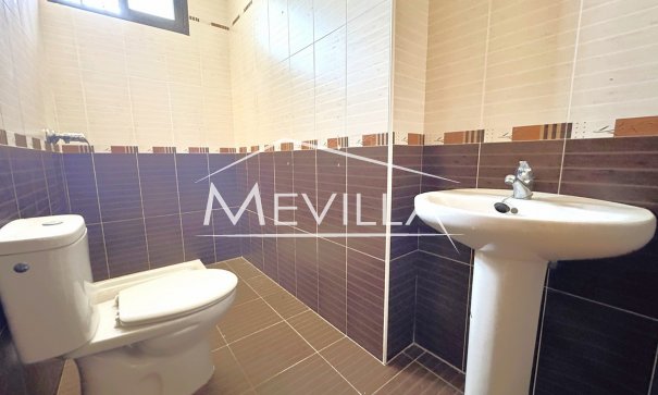 Återförsäljare - Villa - Orihuela Costa - Villamartin