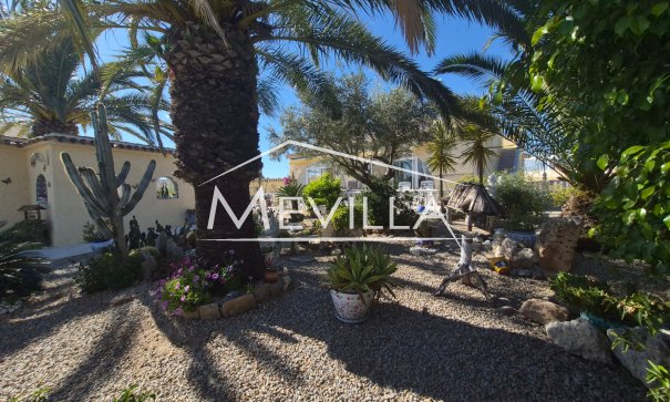 Verkäufe - Villa - Orihuela Costa - Villamartin