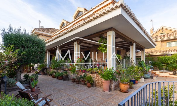 Salg (Resales) - Villa - Torrevieja - La Veleta