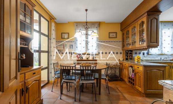 Salg (Resales) - Villa - Torrevieja - La Veleta