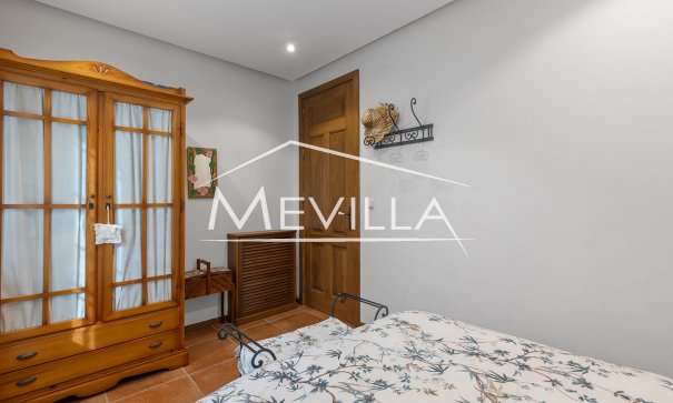 Salg (Resales) - Villa - Torrevieja - La Veleta