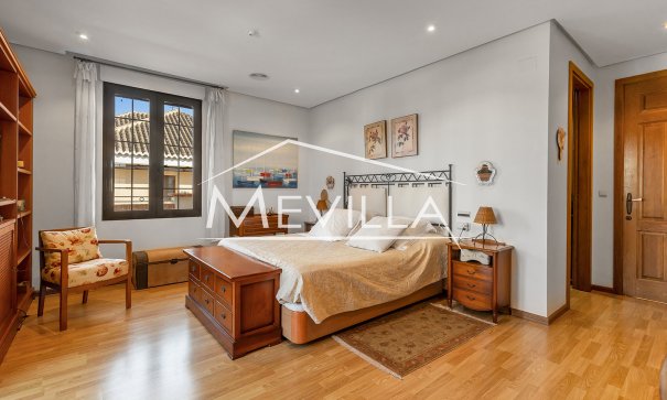 Salg (Resales) - Villa - Torrevieja - La Veleta
