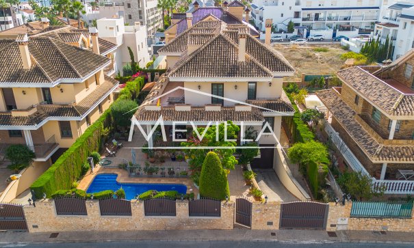 Salg (Resales) - Villa - Torrevieja - La Veleta