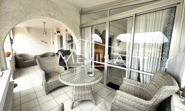 Reventas - Chalet / Villa - Orihuela Costa - La Zenia