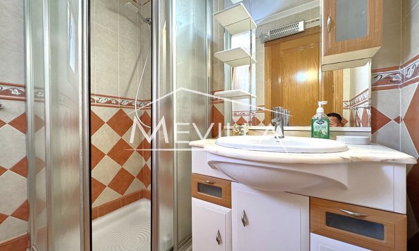 Wederverkoop - Villa - Torrevieja - Los Altos