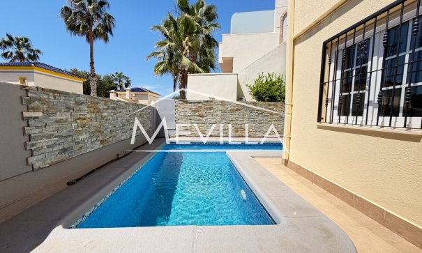 Verkäufe - Villa - Orihuela Costa - Villamartin