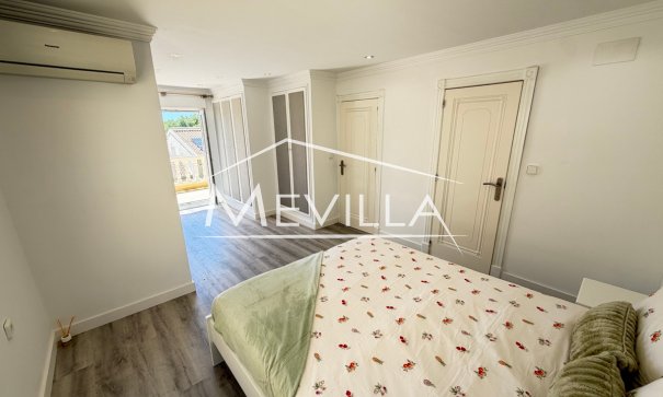 Verkäufe - Villa - Orihuela Costa - Villamartin