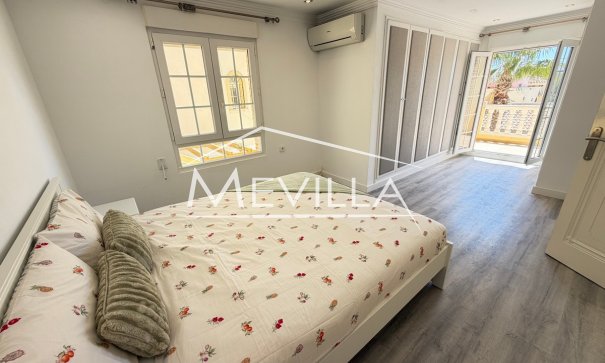 Verkäufe - Villa - Orihuela Costa - Villamartin