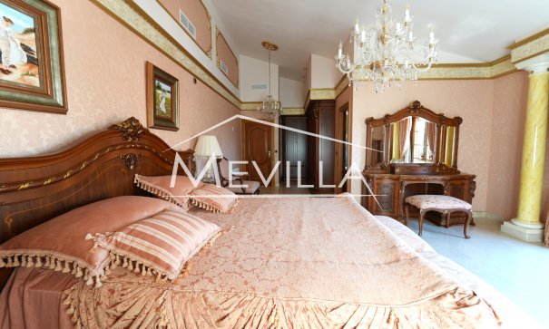 Resales - Villa - Orihuela Costa - Campoamor