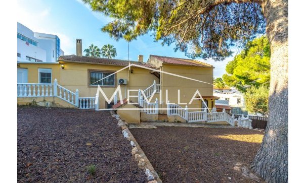 Resales - Villa - Torrevieja - Los Balcones