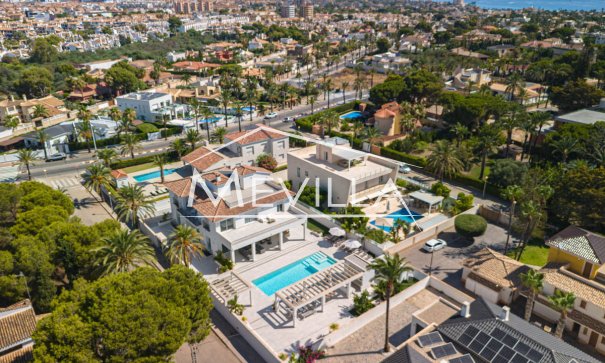 Verkäufe - Villa - Orihuela Costa - Cabo Roig