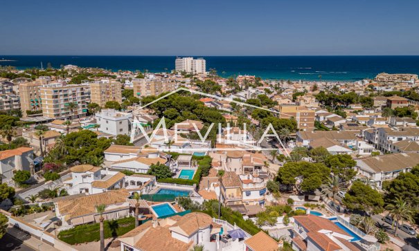 Resales - Villa - Orihuela Costa - La Zenia