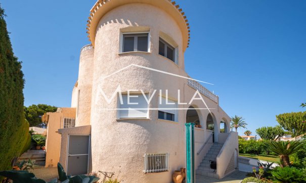 Resales - Villa - Orihuela Costa - La Zenia