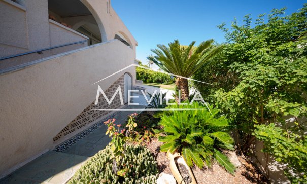 Resales - Villa - Orihuela Costa - La Zenia