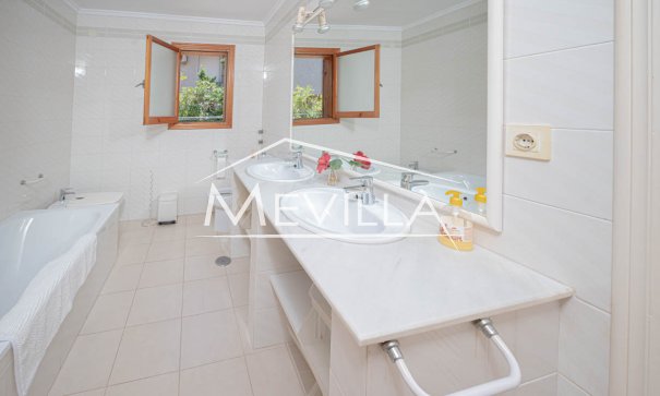 Reventas - Chalet / Villa - Orihuela Costa - Cabo Roig