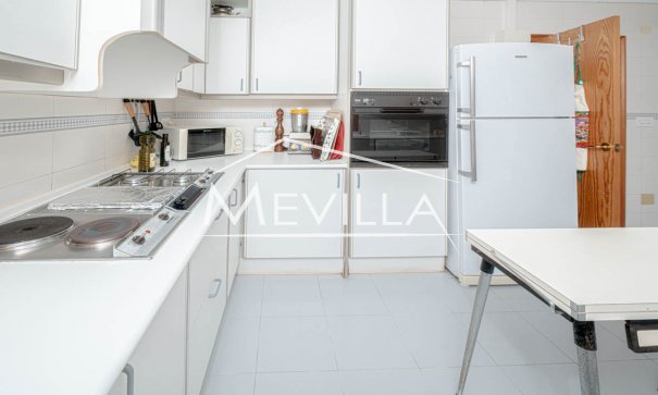 Reventas - Chalet / Villa - Orihuela Costa - Cabo Roig