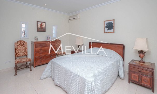Resales - Villa - Orihuela Costa - Campoamor