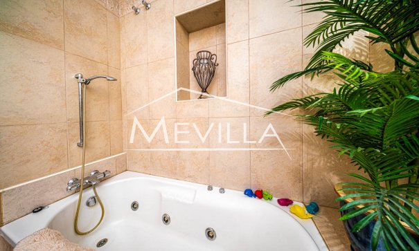 Resales - Villa - Orihuela Costa - Campoamor