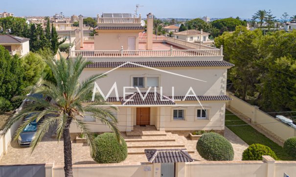 Salg (Resales) - Villa - Orihuela Costa - Cabo Roig
