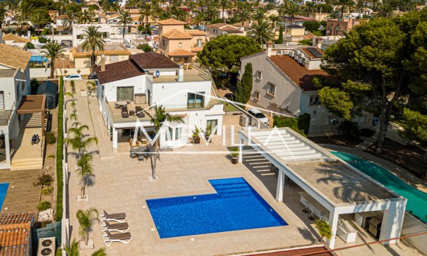 Salg (Resales) - Villa - Orihuela Costa - Cabo Roig