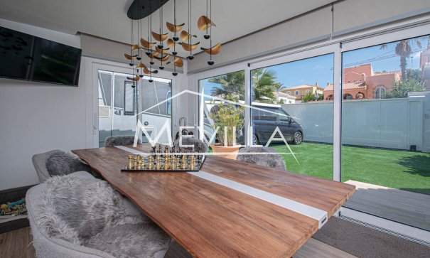 Verkäufe - Villa - Orihuela Costa - La Zenia