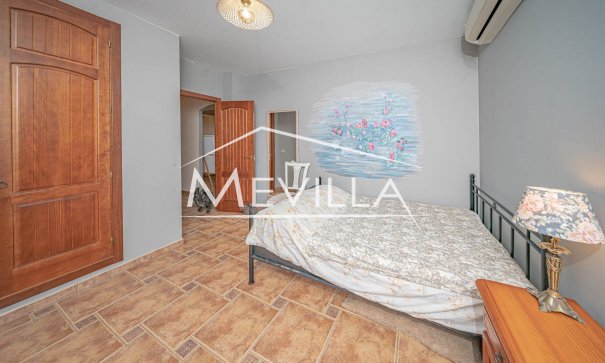 Reventas - Chalet / Villa - Orihuela Costa - La Zenia