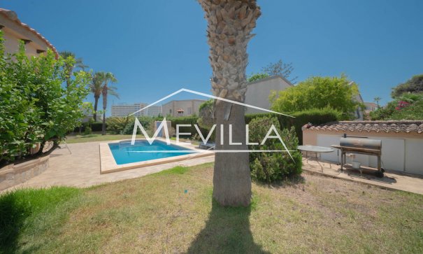 Reventas - Chalet / Villa - Orihuela Costa - La Zenia
